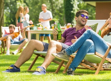 Couples sitting in lawn chairs and enjoying the outdoors at Wildcat Ranch