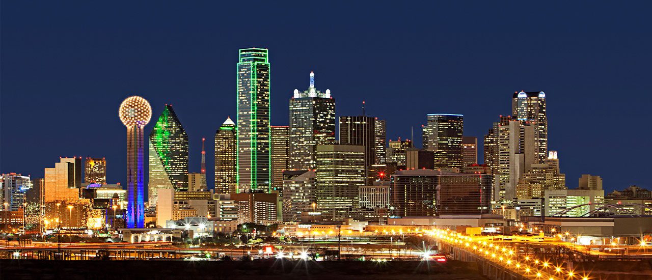night shot of Dallas, Texas cityscape