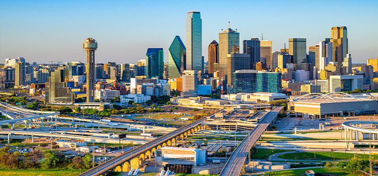 Close proximity to Dallas City