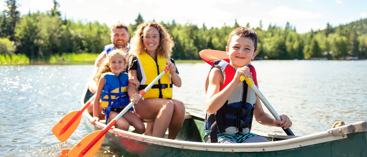 Dallas Family having fun Canoeing